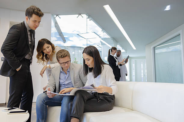 La visibilité digitale Paris représente aujourd’hui un enjeu majeur pour toutes les entreprises souhaitant exister dans un environnement