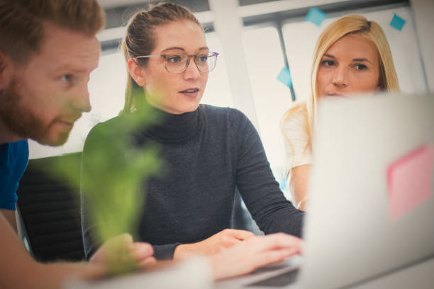 Une acquisition de trafic Lyon bien pensée ne se limite pas à générer des visites ponctuelles, elle vise surtout à attirer un trafic qualifié