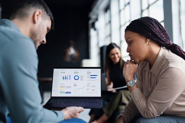 Une stratégie de contenu pertinente est essentielle pour réussir une acquisition de trafic Lyon durable et rentable. En effet, le contenu